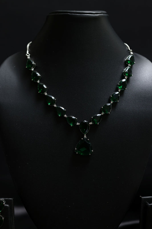 Leaf Premium Emerald Statement Necklace Set