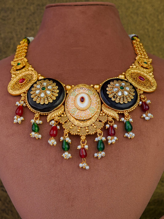 Shilpika Ratnavalli Choker Set