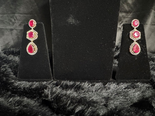 Regal Glow Gold Necklace