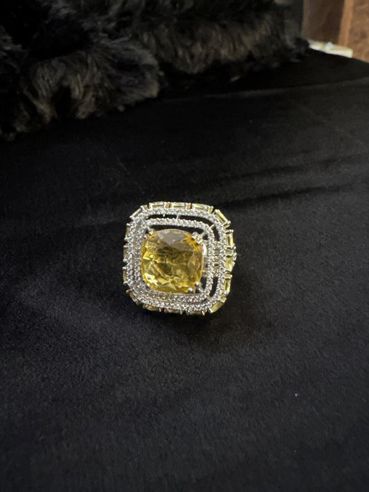 Luxe Petal Stone Band