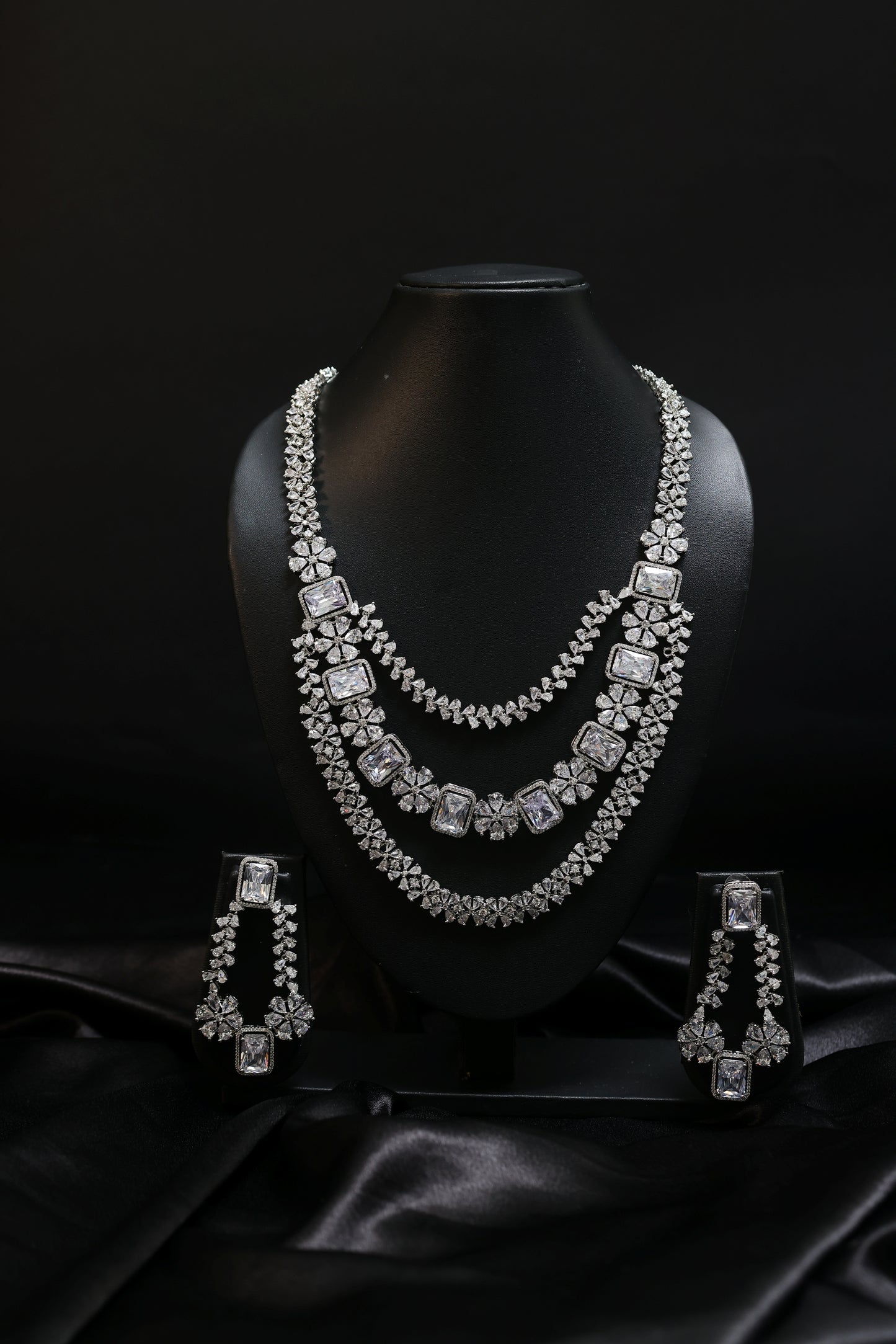 crescet moon & floral motif  3 layer necklace set