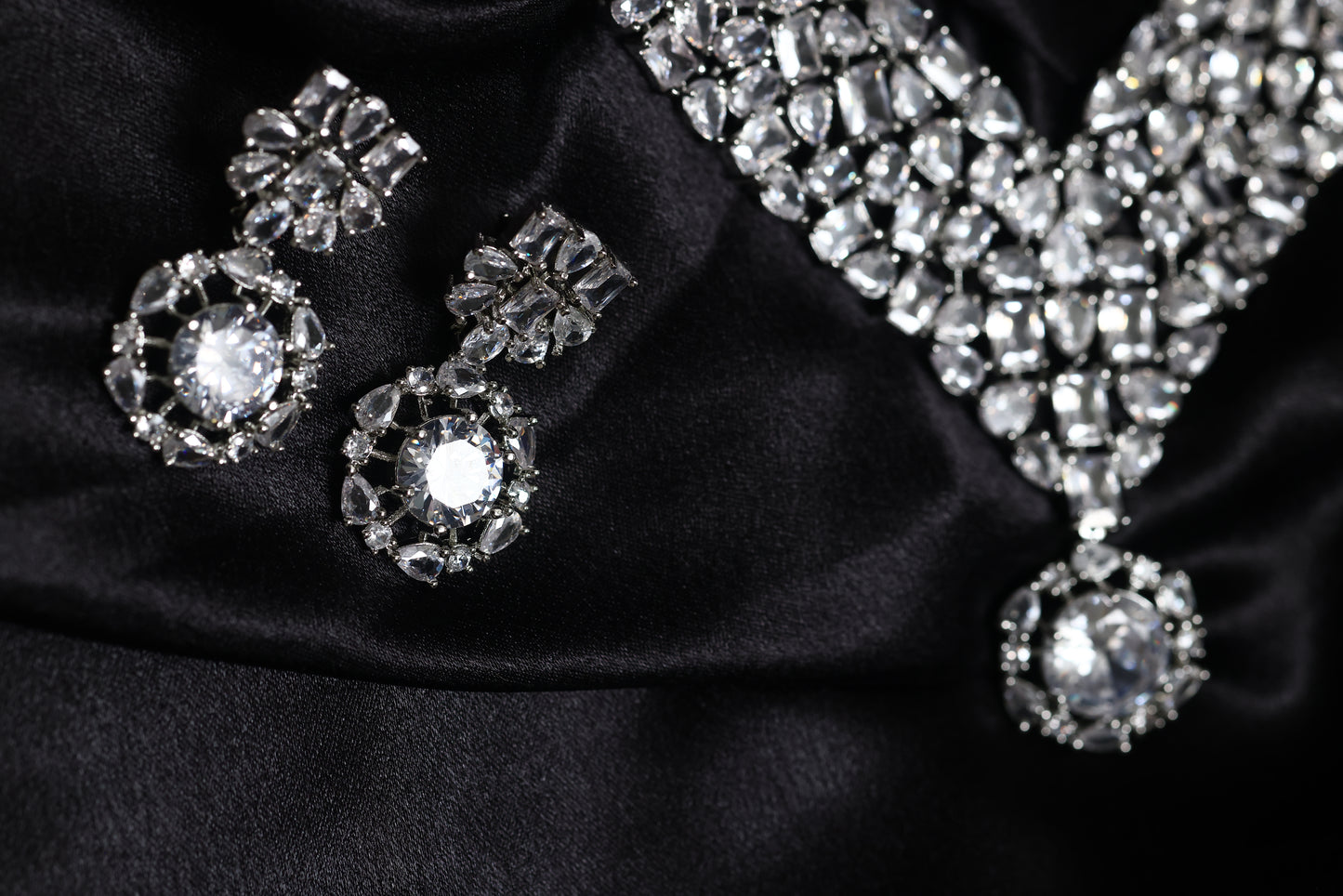 calire moissanite diamond necklace set