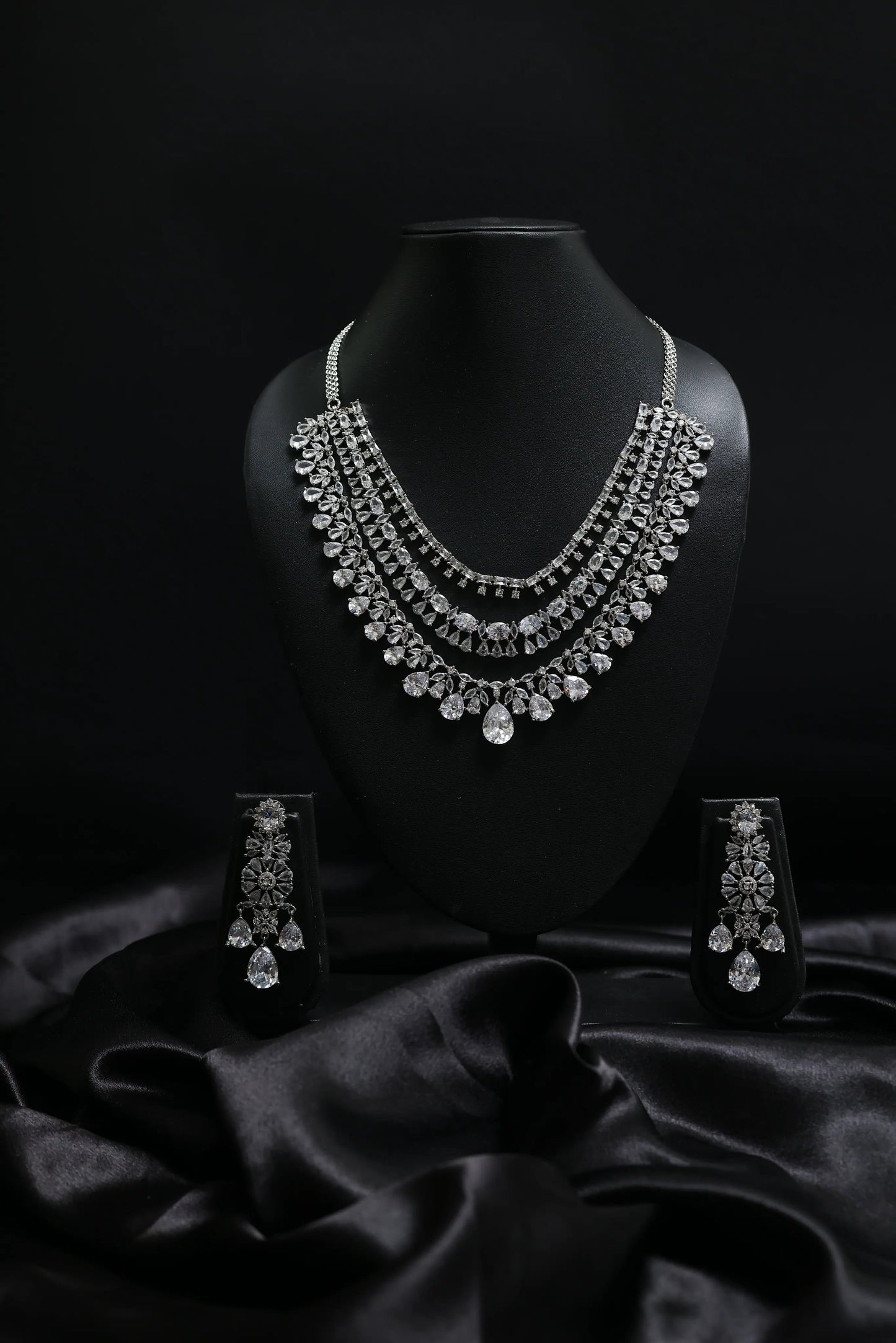 beautiful 3 layered cubic zerconia bridal set