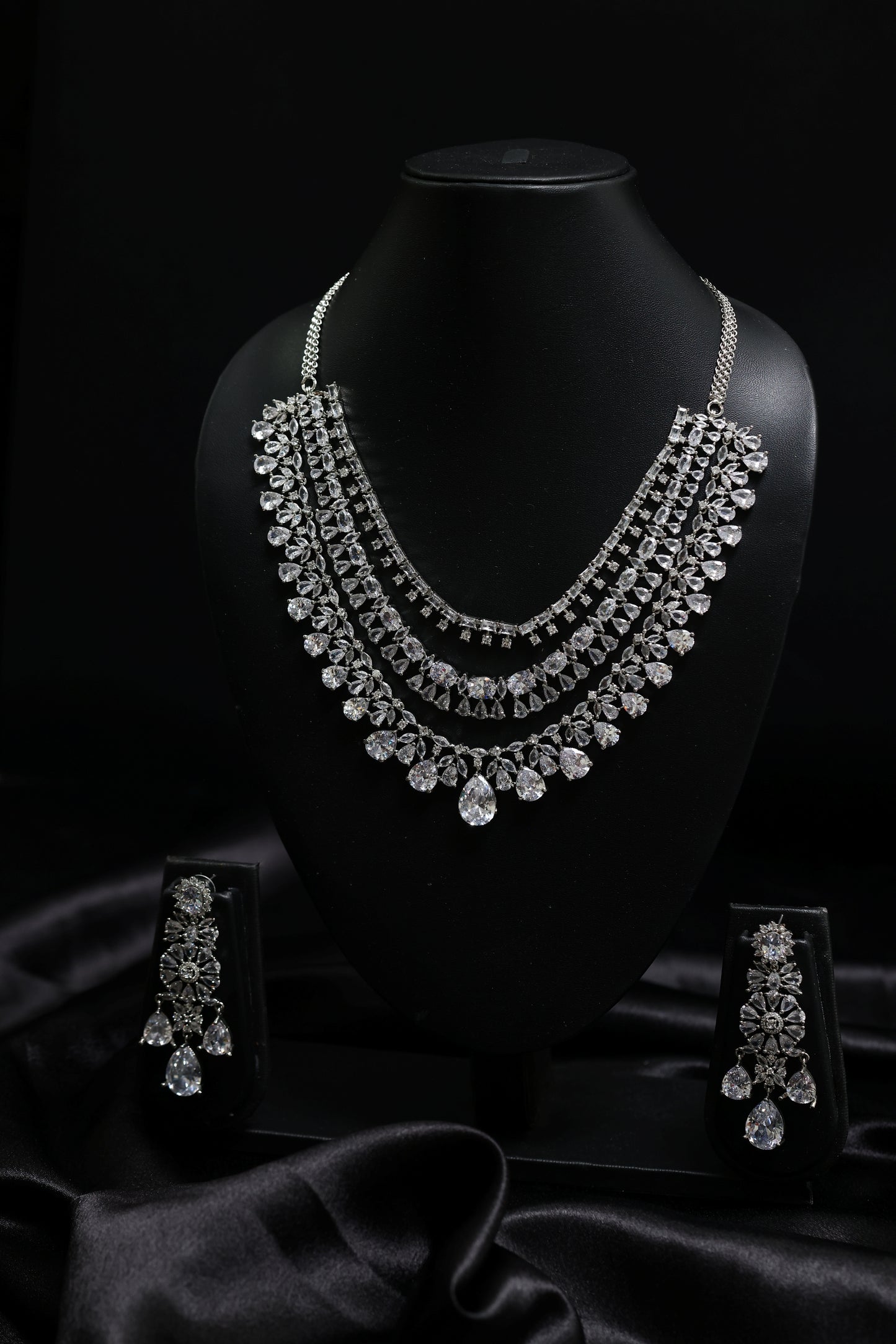 beautiful 3 layered cubic zerconia bridal set