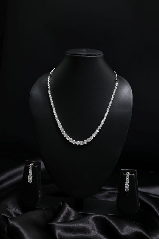 Rhodium Plated Elegant Solitaire Necklace Set