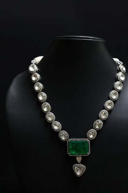 Uncut Faux Moissanit Poli Polki Kundan Emeral Doublet Diamond Necklace Set