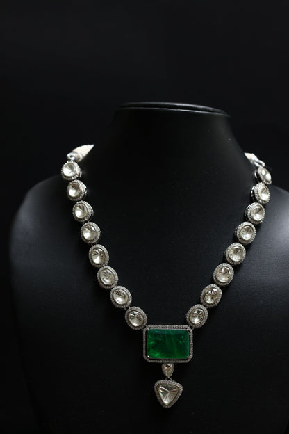 Uncut Faux Moissanit Poli Polki Kundan Emeral Doublet Diamond Necklace Set