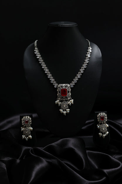 Antique Ruby Doublet With Fine Finished Pearls & Diamonds Set