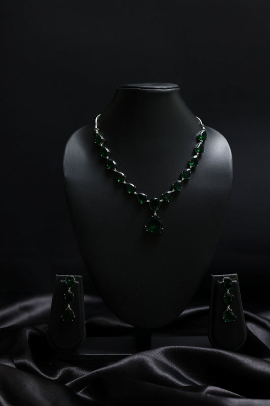 Leaf Premium Emerald Statement Necklace Set