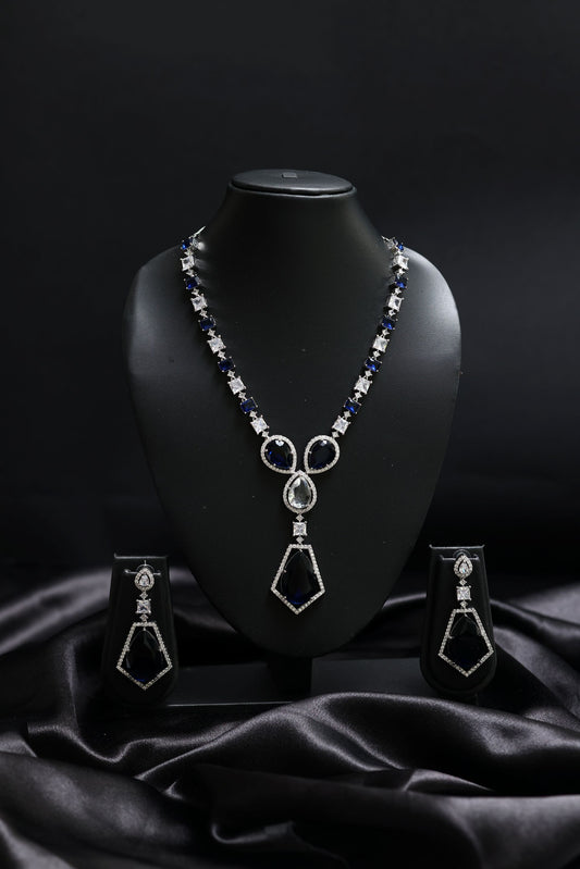 Black Sapphire Elegance Doublet Diamond Necklace Set
