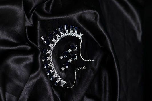 Gala Stunning Blue Sapphire Diamond Necklace Set