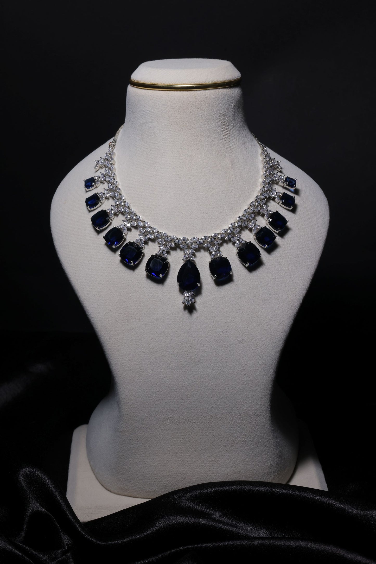 midnight sapphire royale diamond choker necklace