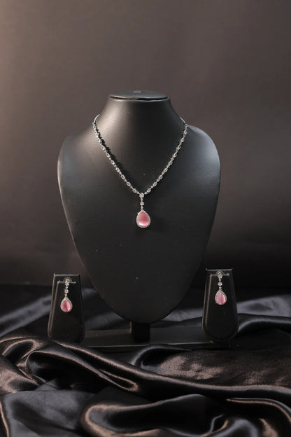 Aura Pink Diamond Necklace Set