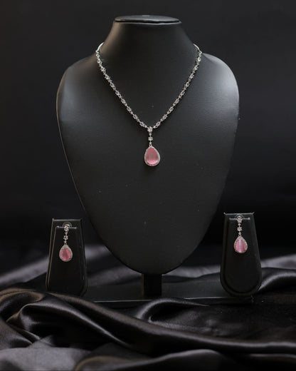 Aura Pink Diamond Necklace Set
