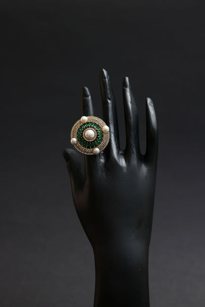 Emerald Pearl Aura Vintage Royale Ring