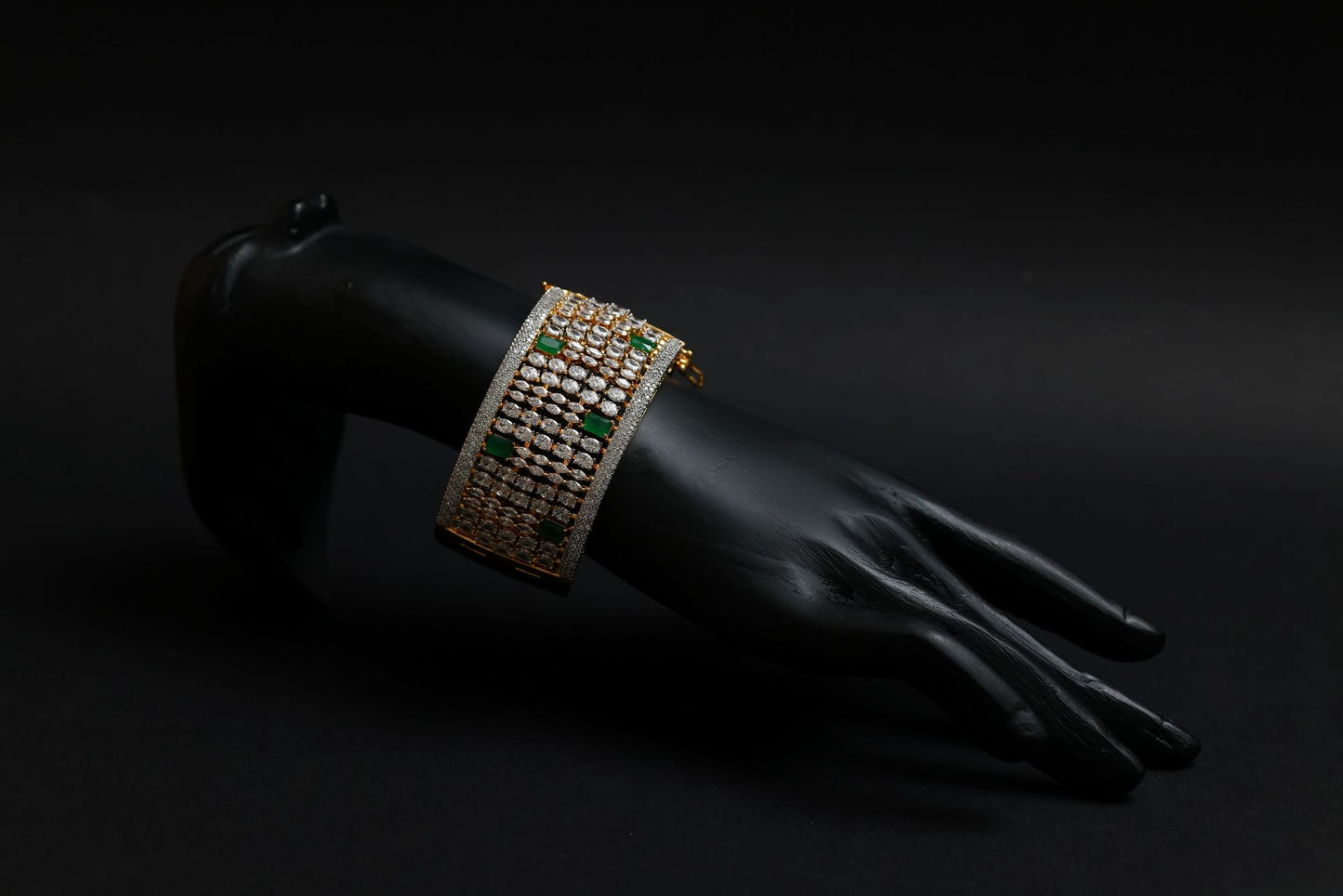 regal emerald royale cz statement kada