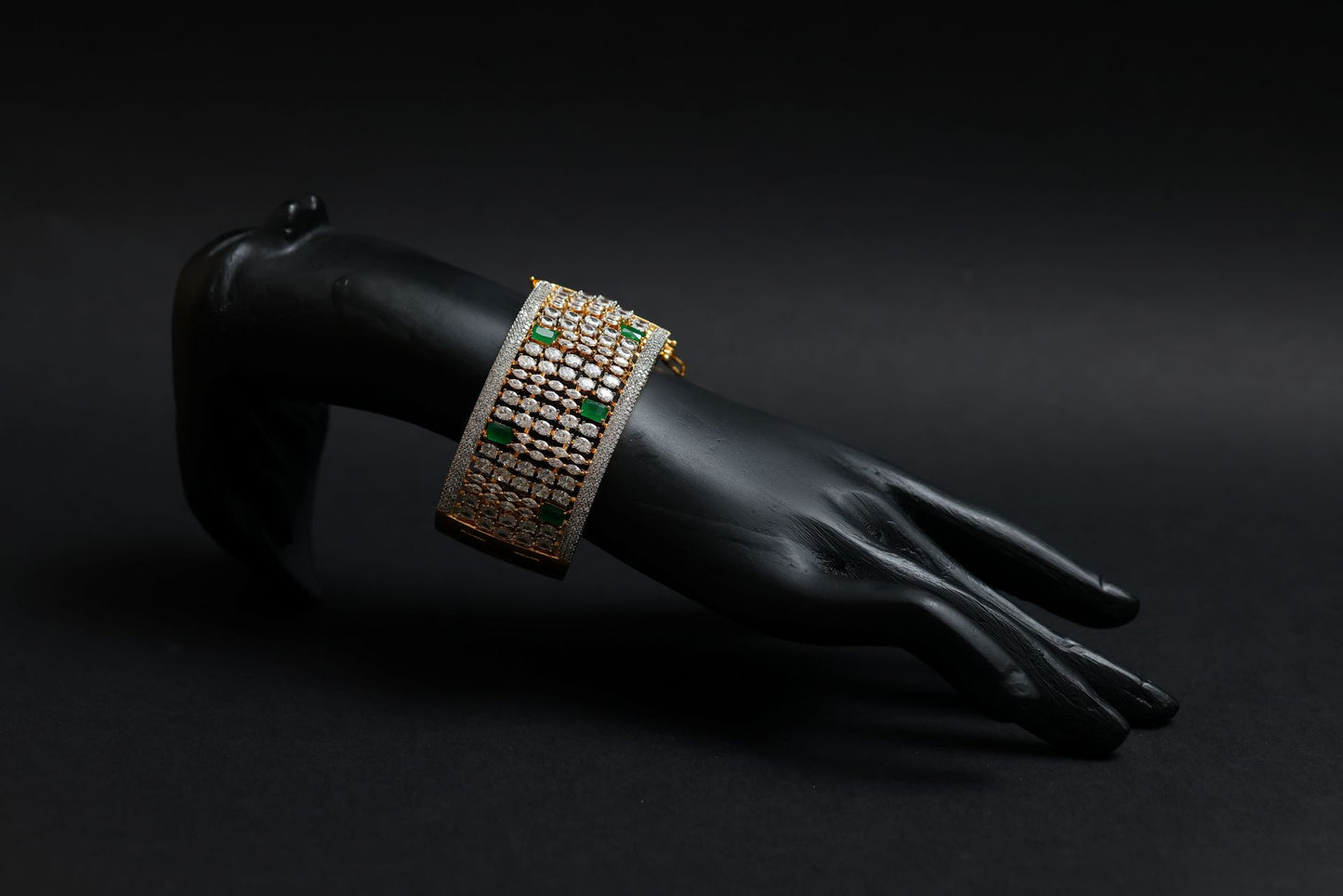 regal emerald royale cz statement kada