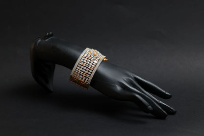 Aurelia Luxe CZ Grand Statement Kada