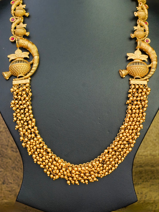Royal Kalash Gajra Long Necklace Set
