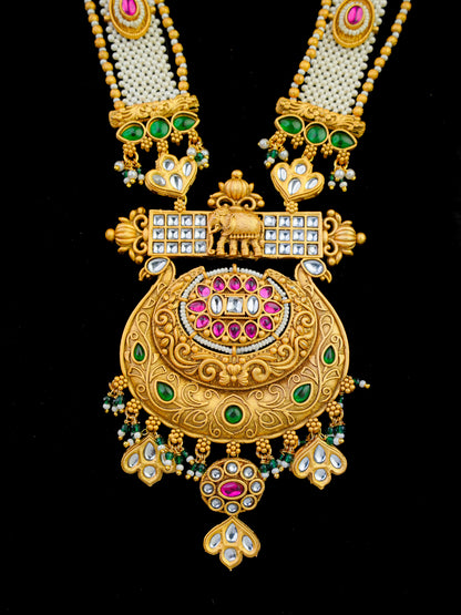 Ratnavalli Gajraj Heritage Suite