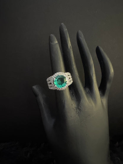Emerald Glow Ring