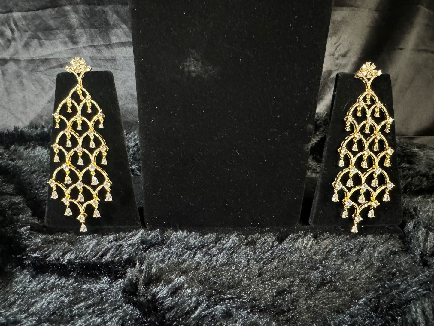 elegant bridal gold choker necklace