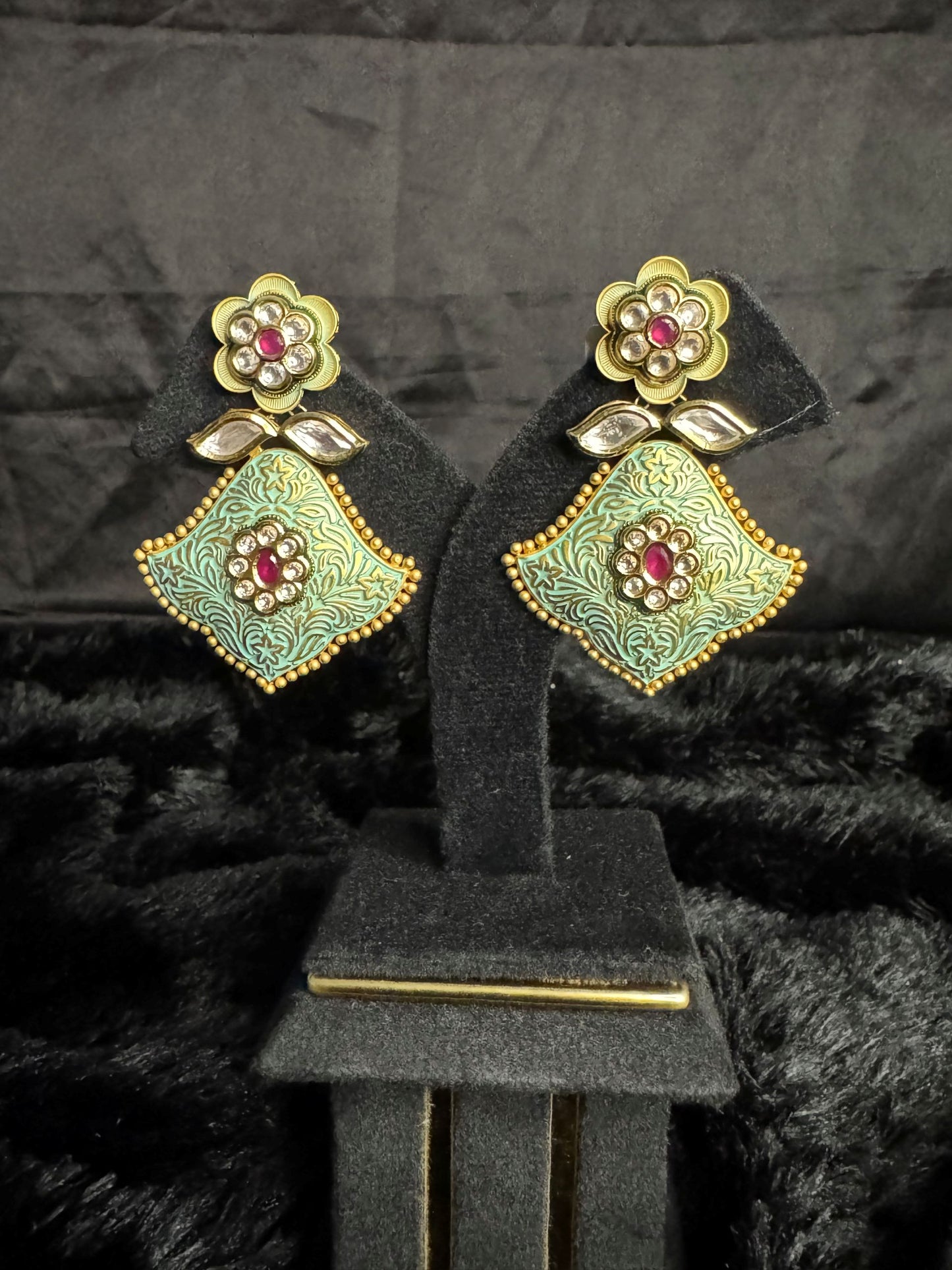 crystal petal drop set