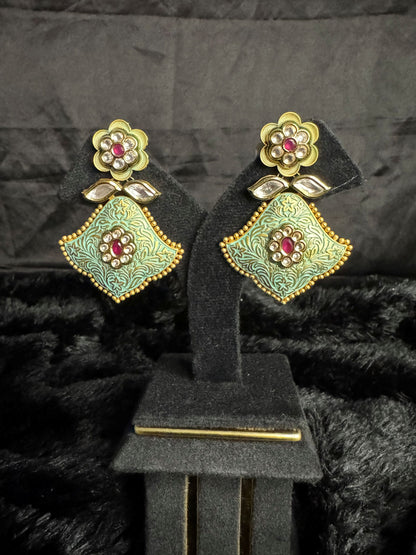 Crystal Petal Drop Set