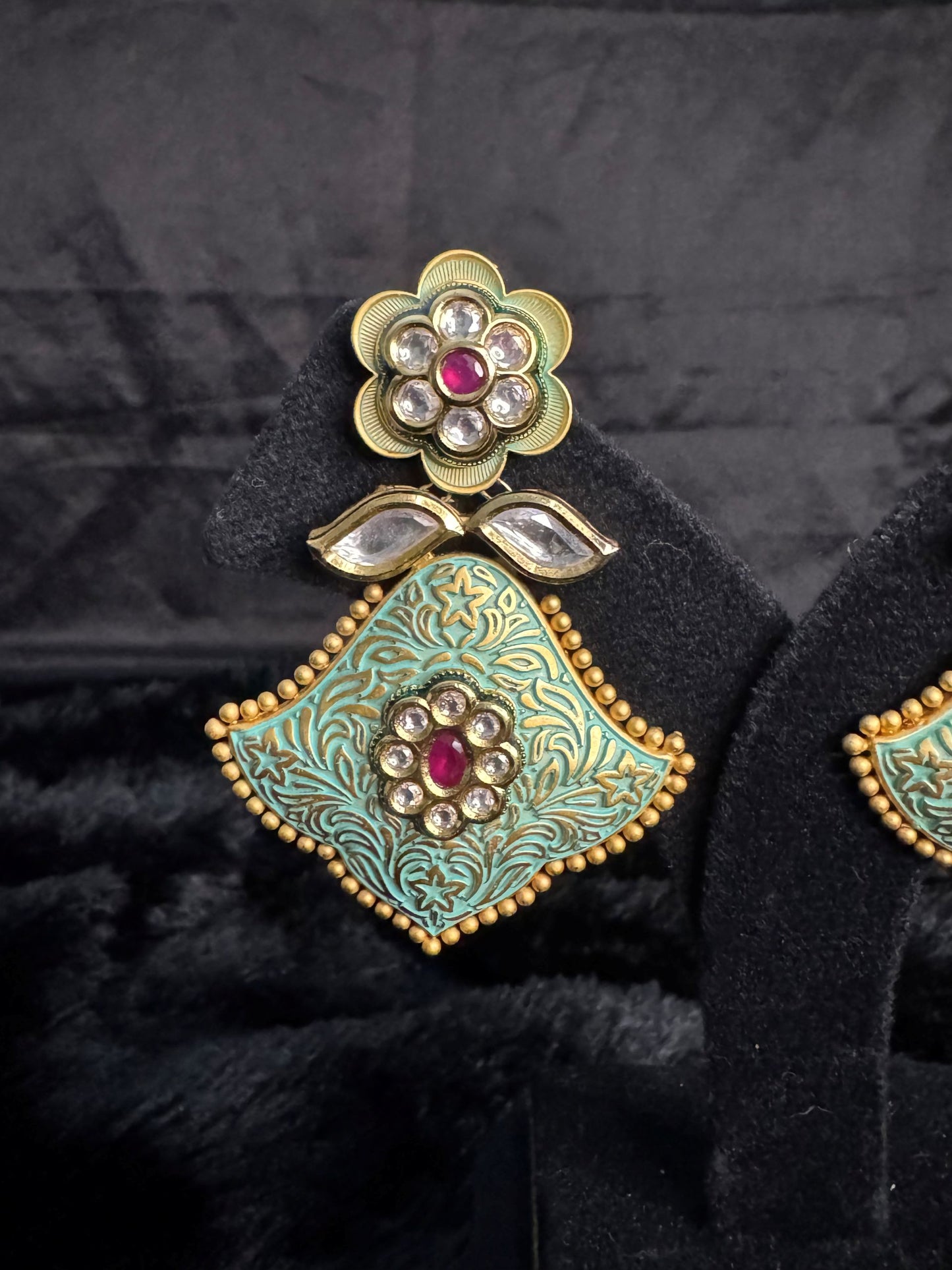 crystal petal drop set