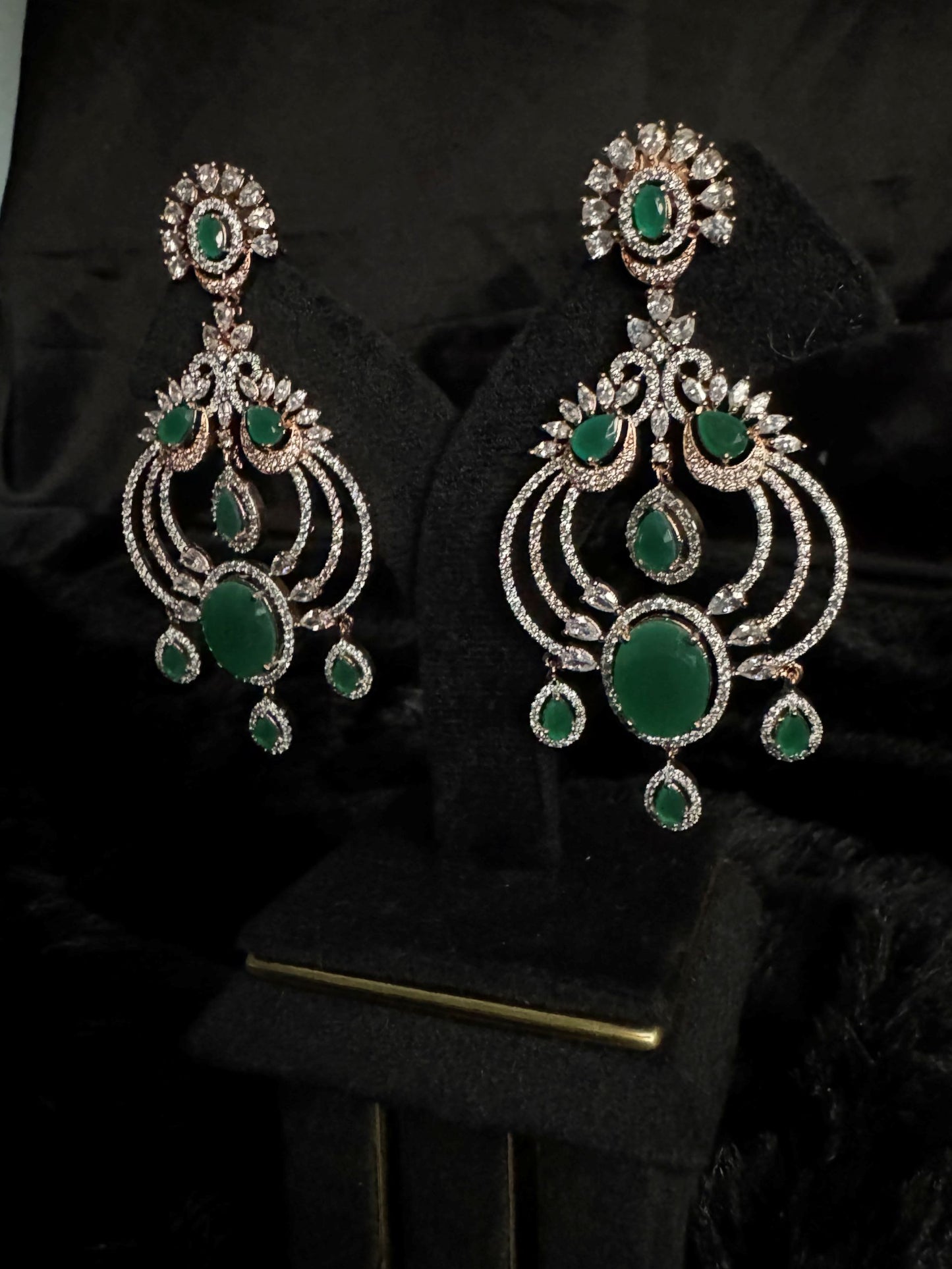 emerald grace jhumka