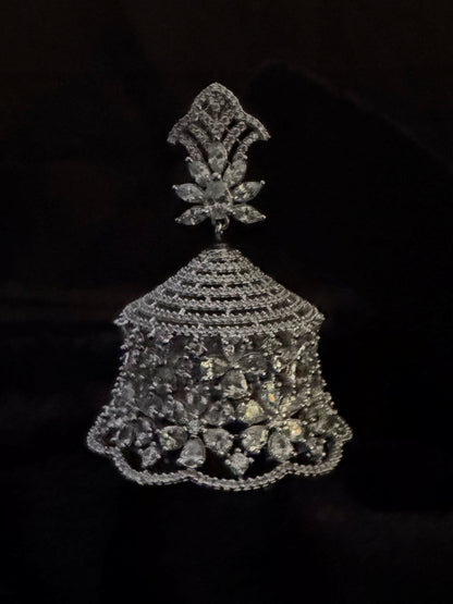 Dazzle Bloom Diamond Earring