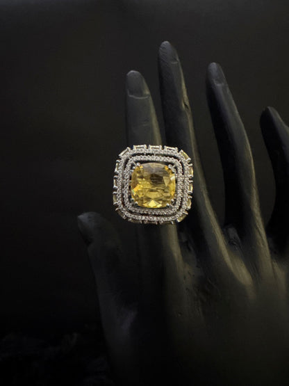 Luxe Petal Stone Band