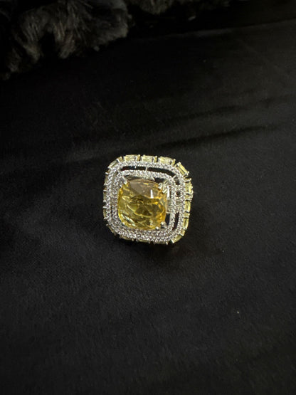 Luxe Petal Stone Band