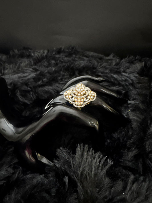 Empress Shine Stone Ring