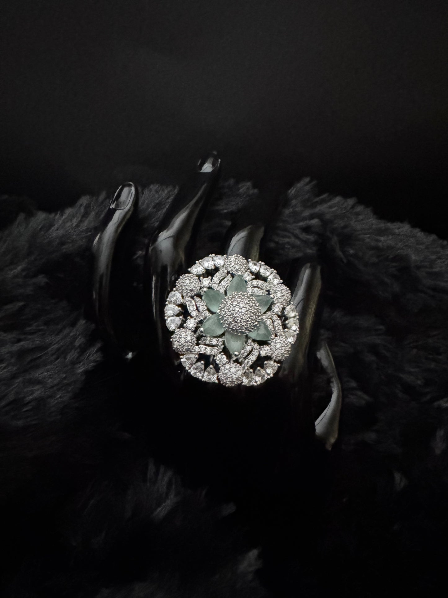 emerald blossom royale ring
