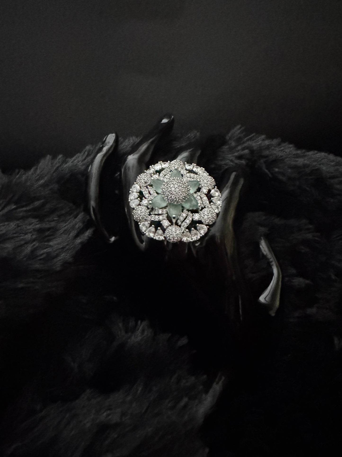 emerald blossom royale ring