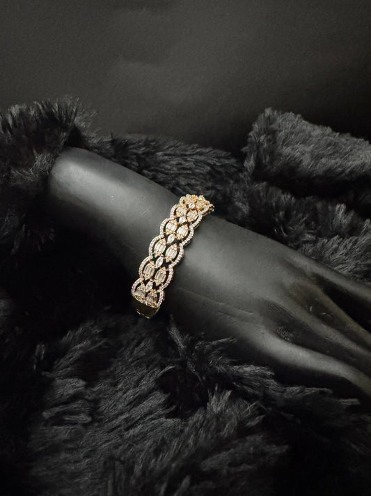 Aurelia Radiant Vine Bracelet