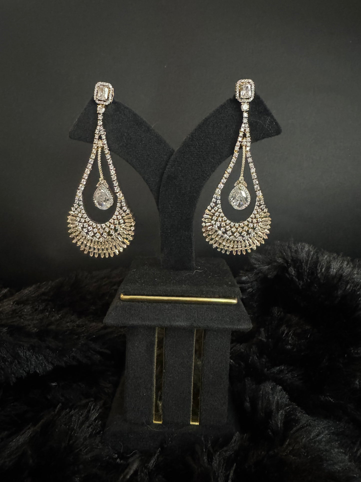 aurelia crystal teardrop chandeliers