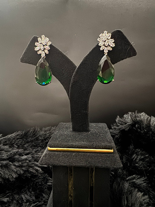Emerald Dewdrop Luxe Earrings