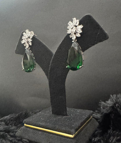 Emerald Dewdrop Luxe Earrings