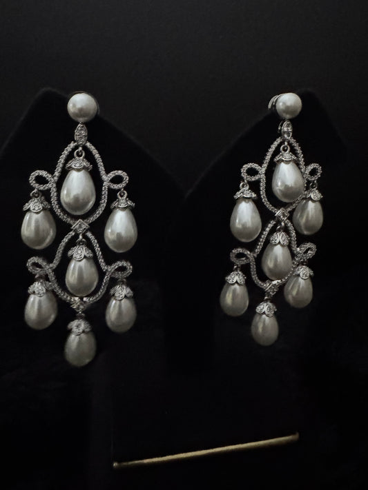 Elara Pearl Royale Cascade Earrings