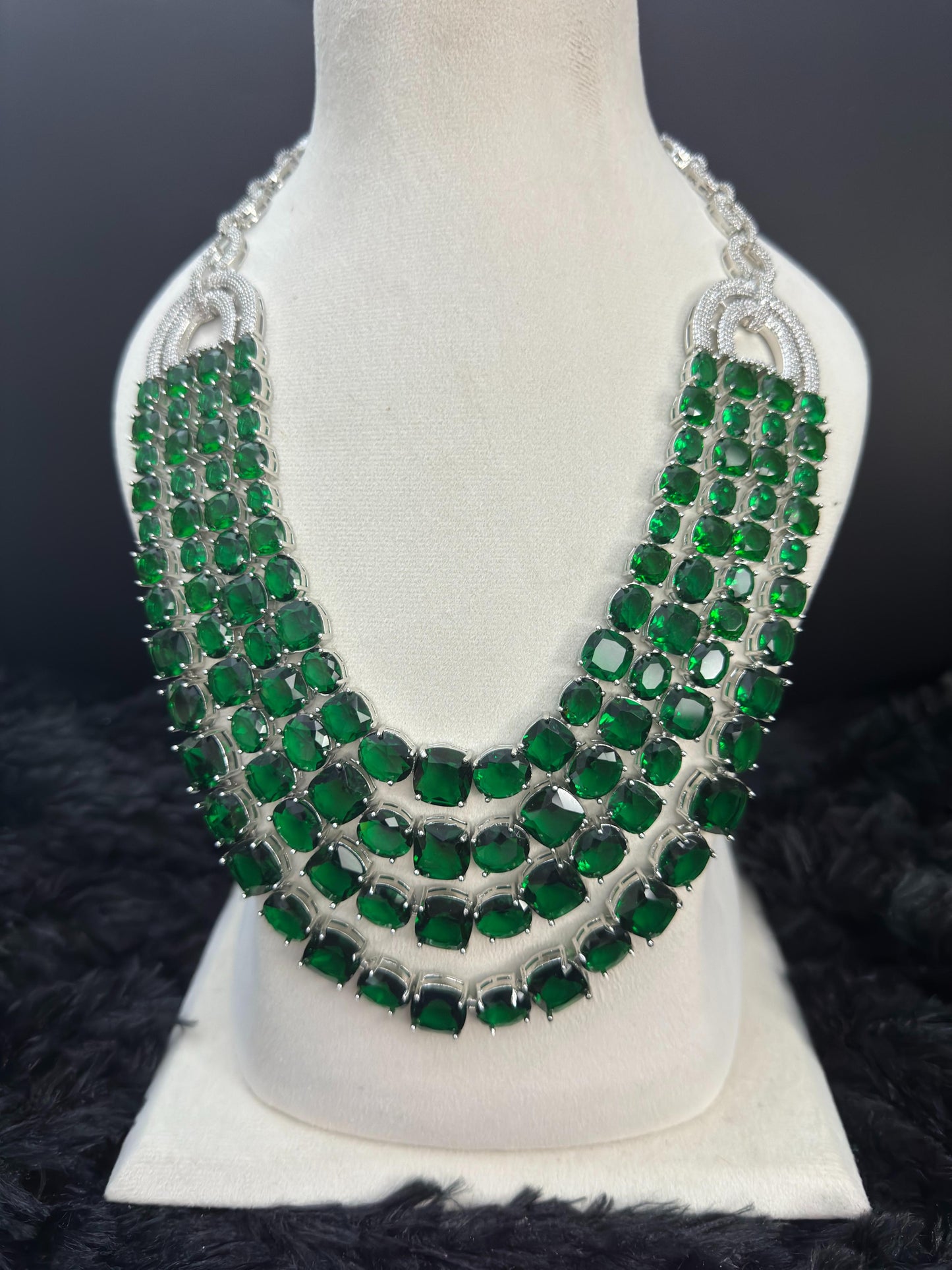emerald royale cascade necklace set
