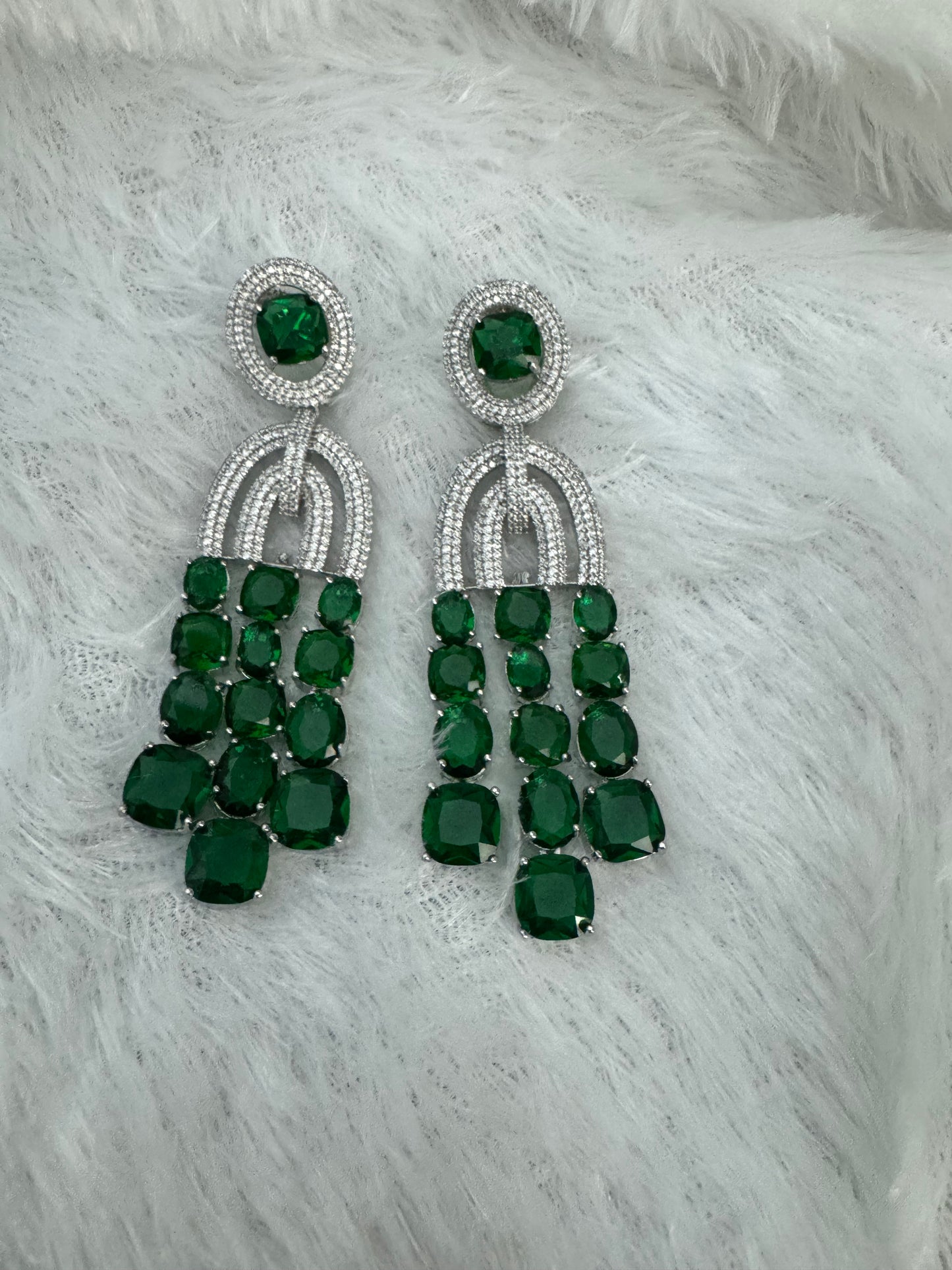 emerald royale cascade necklace set