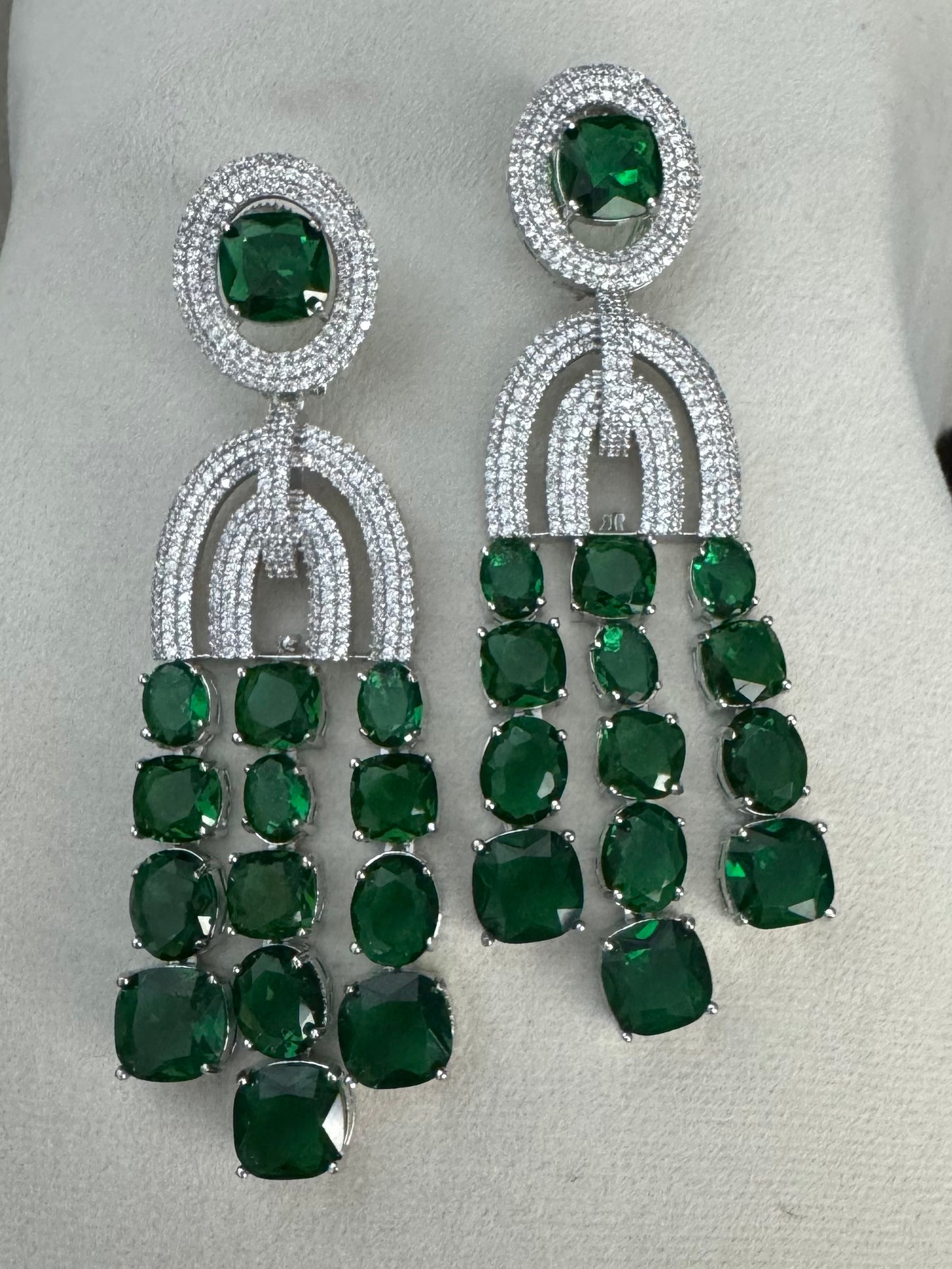 emerald royale cascade necklace set
