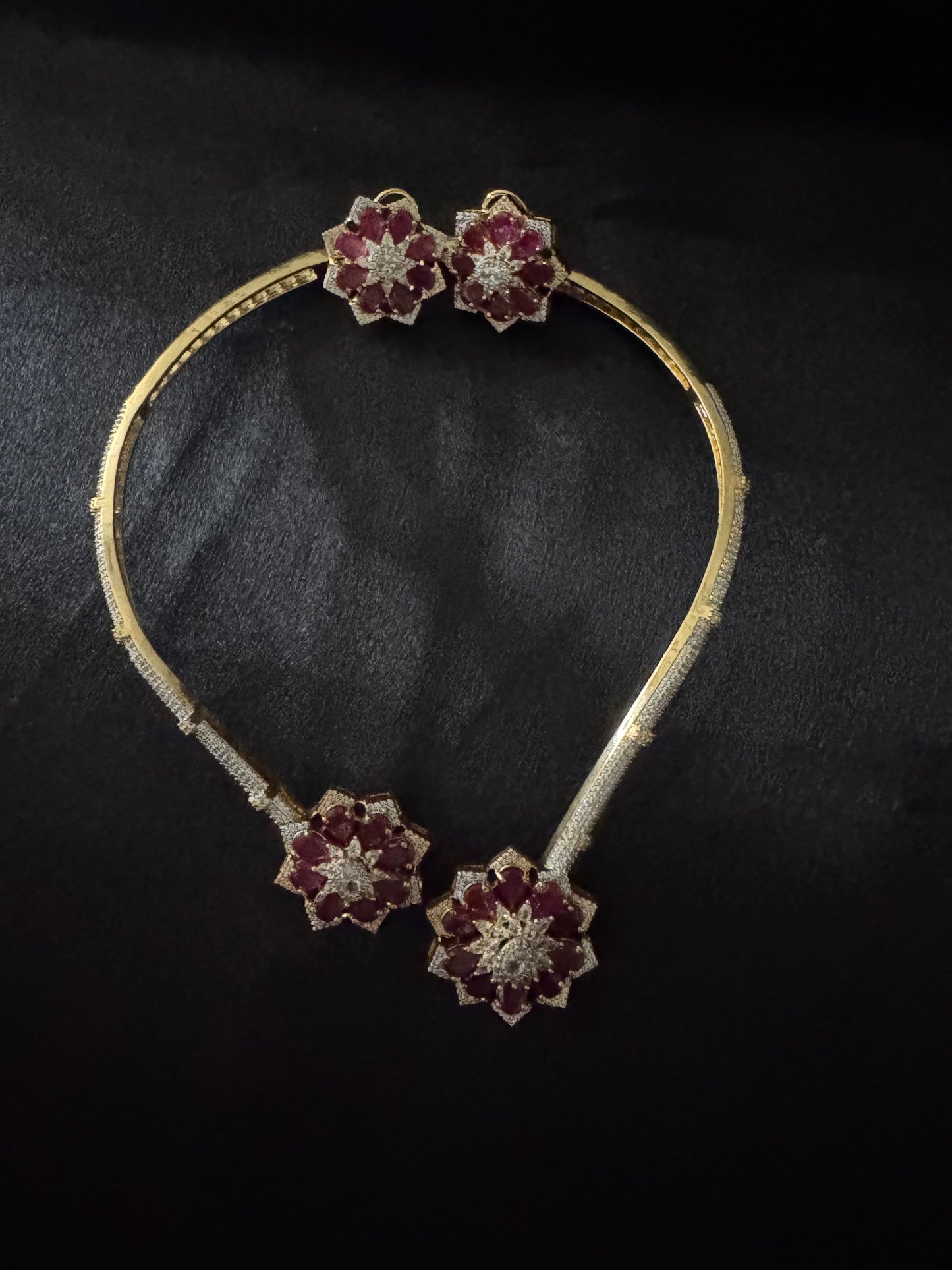 royal crimson bloom necklace set