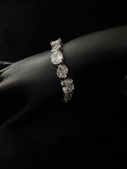 Infinity Glow Bracelet