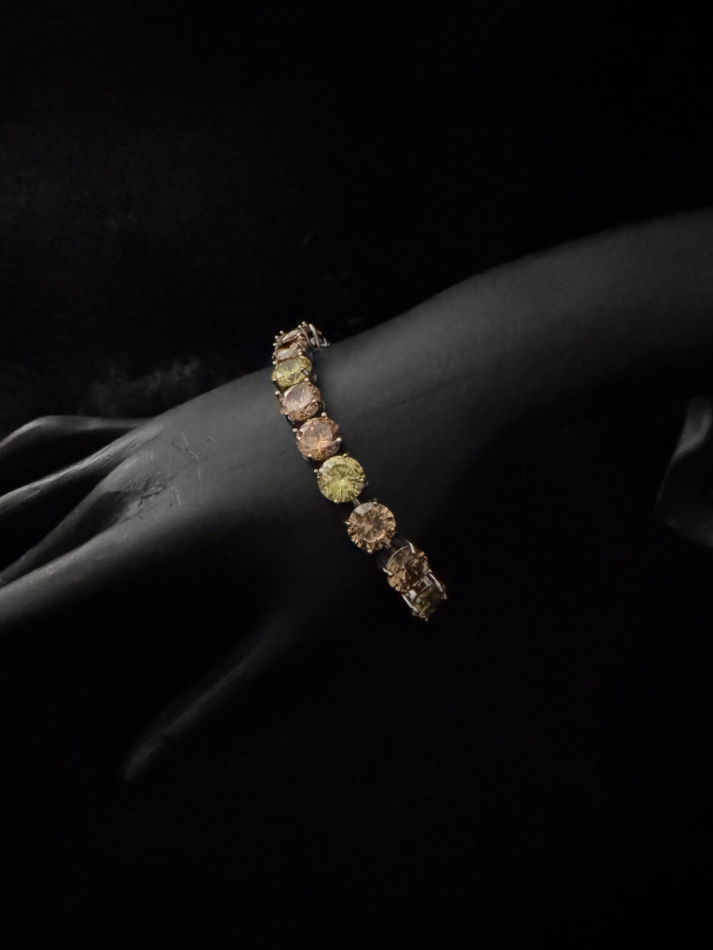 lumiere cluster chain bracelet