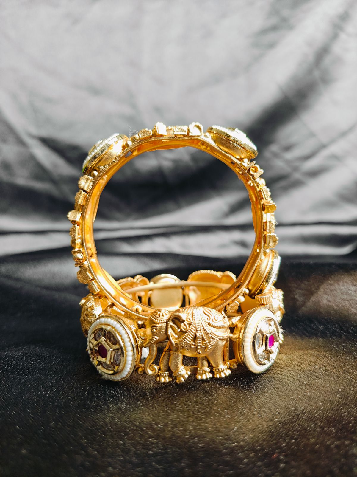 golden elephant aura kada