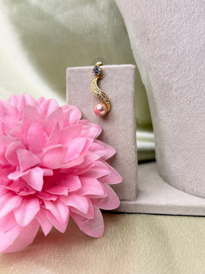 Elegant Pearl Wave Statement Necklace Set.