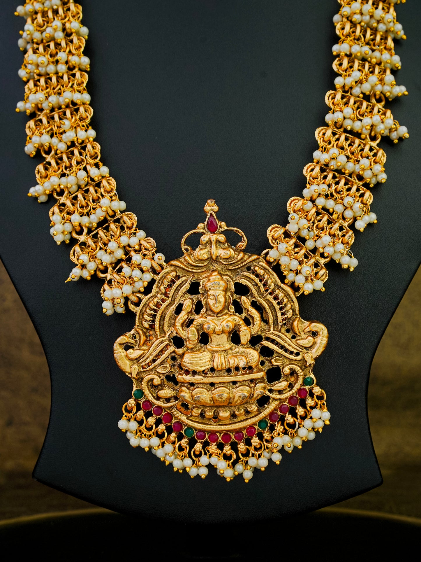 sri padmavalli mahalakshmi temple bridal set